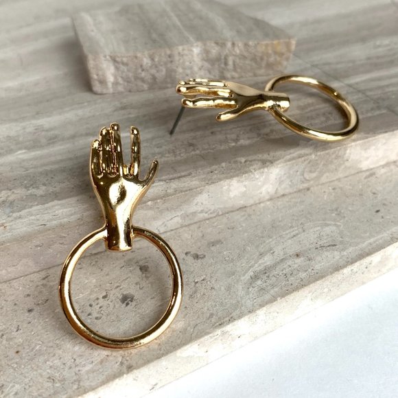 NEW~ Anthropologie Hand & Hoop Gold Earrings - Picture 3 of 6
